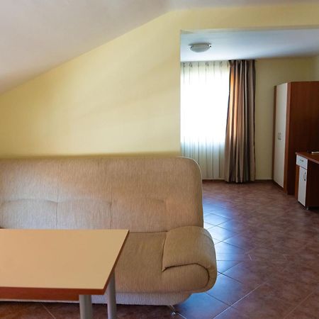 Zlatna Ribka Hotell Tsjernomorets Eksteriør bilde